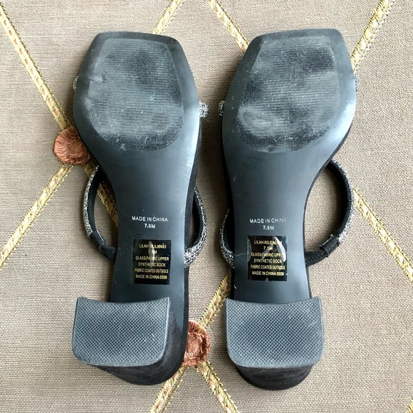 Sold Steve Madden Sandals Slides with High Heel in Silver Sparkle & Black (7.5) - Picture 7 of 7